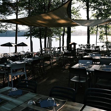 Lodge Avec Spa Privatif - Foret Et Lac Liginiac Экстерьер фото