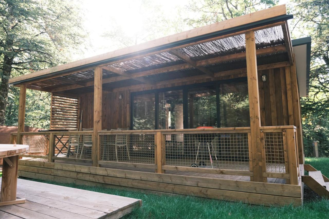 Lodge Avec Spa Privatif - Foret Et Lac Liginiac Экстерьер фото